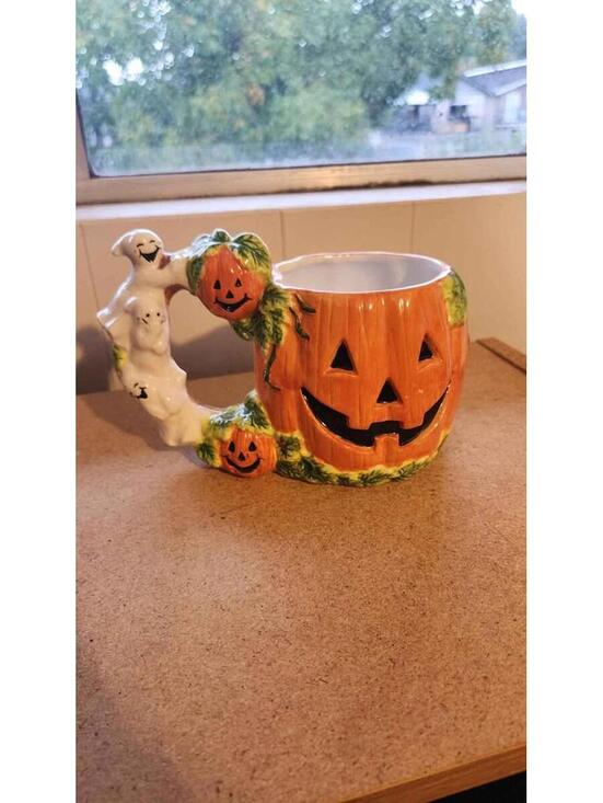 The Unbranded Brand Other - Halloween coffee mug Pumpkin Fall Jack O Lantern Home Decor Kitchen Ghosts